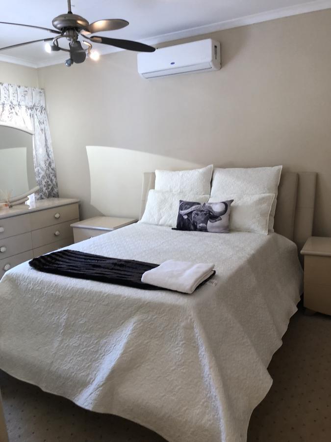 Khuvena Guesthouse Randburg Bagian luar foto